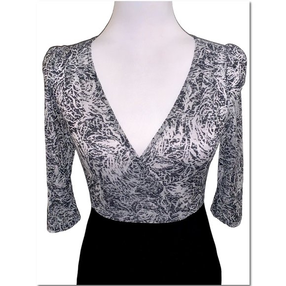 Express Black & Gray Faux Wrap Burnout Body Con Cocktail Dress Size Small EUC - Picture 3 of 8